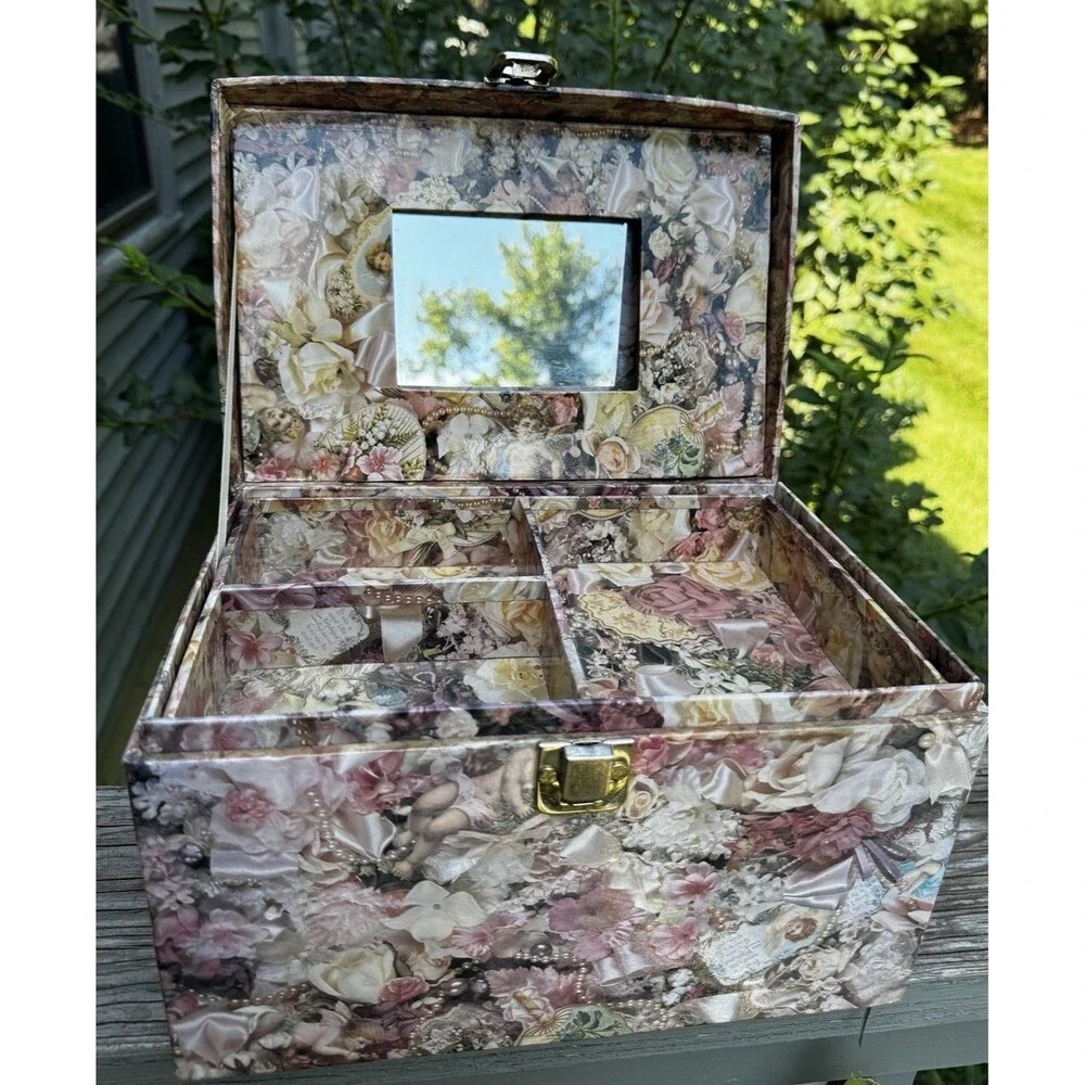 Shabby Chic Romantic Floral Cherub Train Case Jewelry Box Mirror Lid⁠